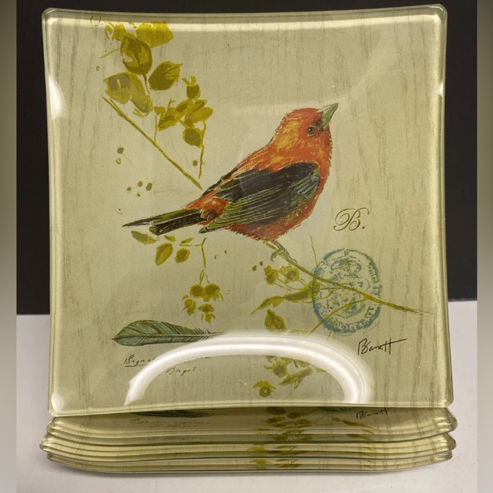 Red Bird Glass Dish Chad Barrett 51910 Art in Motion Songbird Plates Set of Four